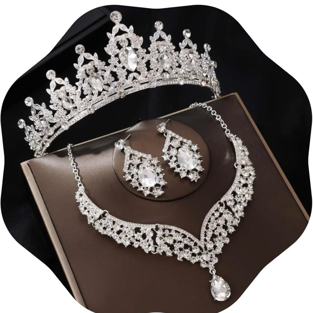 Elegant Silver Crystal Jewelry Set